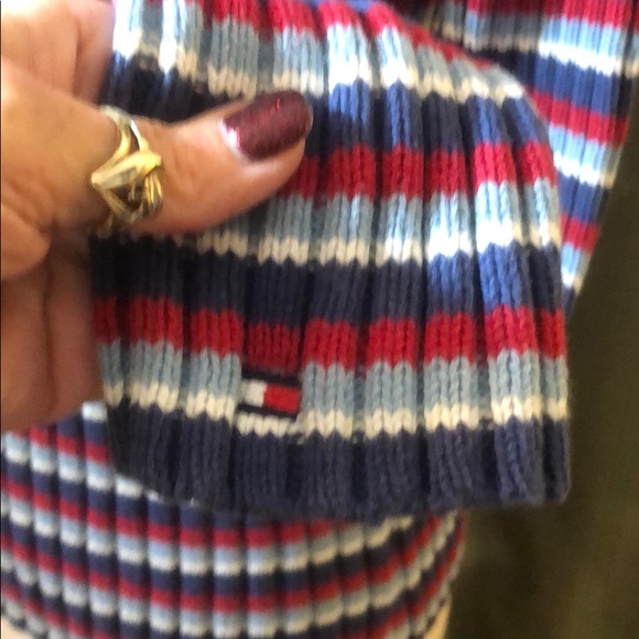 Tommy Hilfiger sweater - Picture 3 of 7